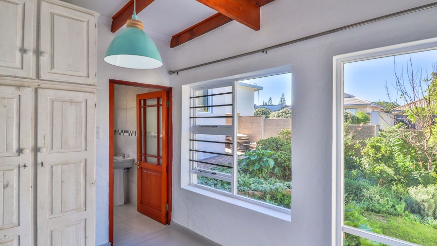 To Let 3 Bedroom Property for Rent in Dana Bay Western Cape
